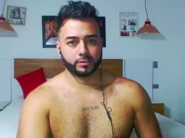 Axxel_Chris Chaturbate stream image from February 16, 2025