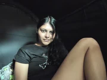 Bellezacosmica Chaturbate stream image from February 16, 2025