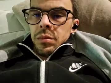 Bomale89 Chaturbate stream image from February 16, 2025