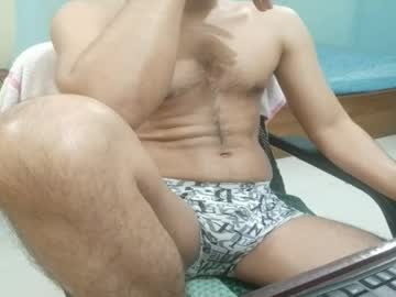 Ekzxoxo Chaturbate stream image from February 16, 2025