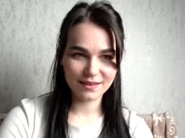 Linda_Aa Chaturbate stream image from February 16, 2025