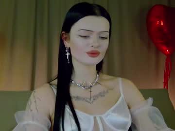 Brandifalls Chaturbate stream image from February 16, 2025