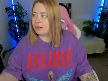 Lina_Linx Chaturbate stream image from February 16, 2025