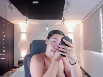 Melodyloveer Chaturbate stream image from February 16, 2025