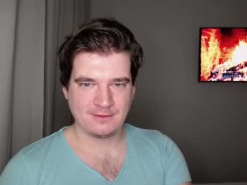 Yourhairybuddy Chaturbate stream image from February 16, 2025