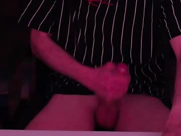 Marvinix Chaturbate stream image from February 16, 2025