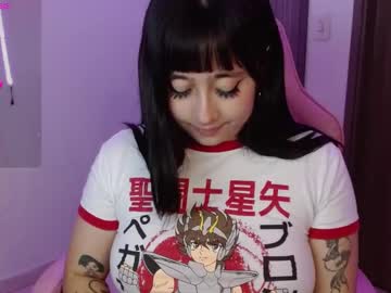 Crystalitesq Chaturbate stream image from February 16, 2025