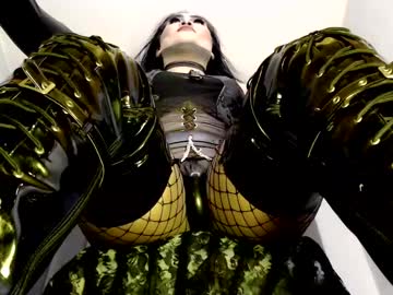 Mistynox Chaturbate stream image from February 17, 2025