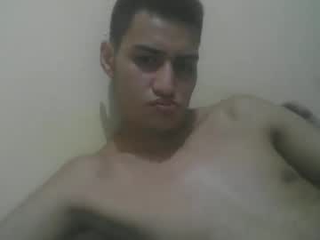 Pantyjhon Chaturbate stream image from February 17, 2025