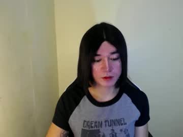 Desirable_Lorinexx Chaturbate stream image from February 17, 2025