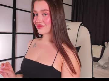 Estershine Chaturbate stream image from February 17, 2025