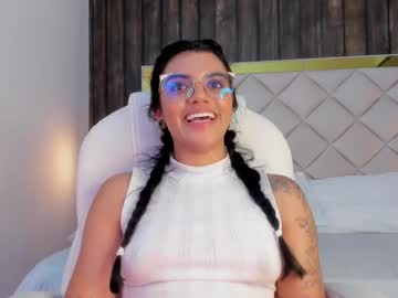 Lauren_Whitee_ Chaturbate stream image from February 17, 2025