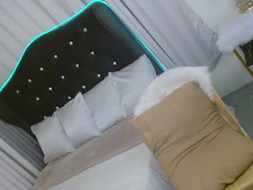 Mariposa_Smiles Chaturbate stream image from February 17, 2025