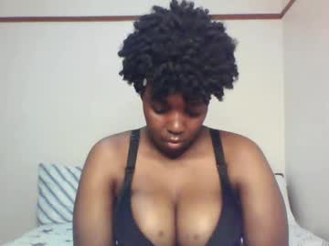 Queen_Melanine Chaturbate stream image from February 17, 2025