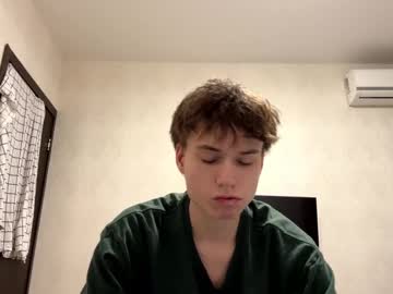 Aronrodrigo Chaturbate stream image from February 17, 2025