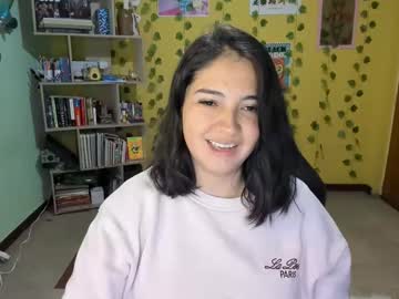 Littleprety6969 Chaturbate stream image from February 17, 2025