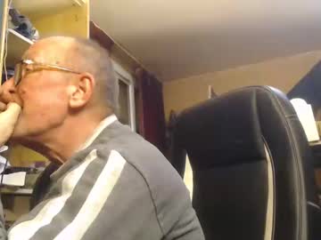 Pascal8881 Chaturbate stream image from February 17, 2025