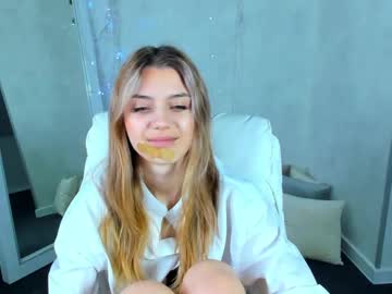 Cherry_Pr1ce Chaturbate stream image from February 17, 2025