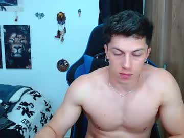 Griego01 Chaturbate stream image from February 17, 2025