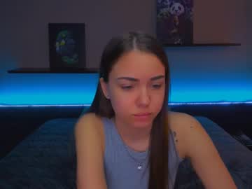 Alexabarkley Chaturbate stream image from February 17, 2025