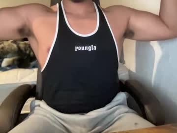 Chris500886 Chaturbate stream image from February 17, 2025