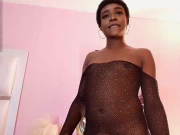 Crystal_Moolly Chaturbate stream image from February 17, 2025