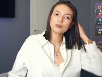 Dawndodson Chaturbate stream image from February 17, 2025