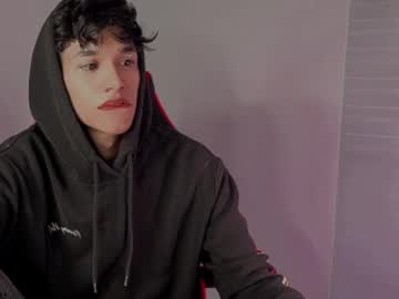 Dukaty143 Chaturbate stream image from February 17, 2025