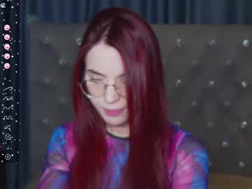 Emilykents Chaturbate stream image from February 17, 2025
