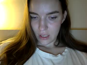 Hoteffy Chaturbate stream image from February 17, 2025