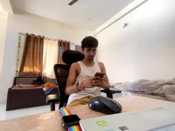 Maskboyz2004 Chaturbate stream image from February 17, 2025