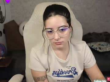 Moonwoman_ Chaturbate stream image from February 17, 2025