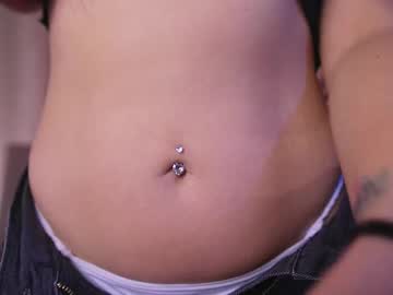 Sweett_Violet_ Chaturbate stream image from February 17, 2025