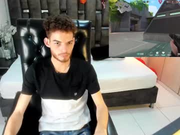 Thomax__ Chaturbate stream image from February 17, 2025