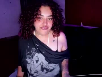 Vodkilapurple Chaturbate stream image from February 17, 2025