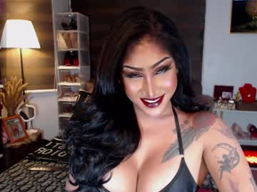 Miracletransx Chaturbate stream image from February 17, 2025