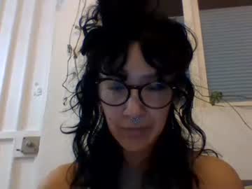 _Tutti_Frutti_ Chaturbate stream image from February 17, 2025