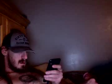 Brapp22222 Chaturbate stream image from February 17, 2025