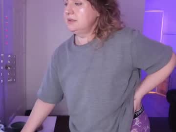 Kittykay86 Chaturbate stream image from February 17, 2025
