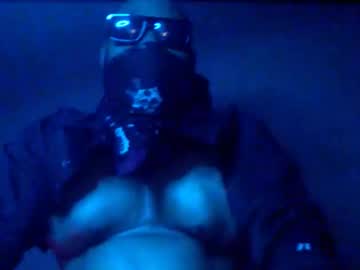 Hotlink405 Chaturbate stream image from February 17, 2025