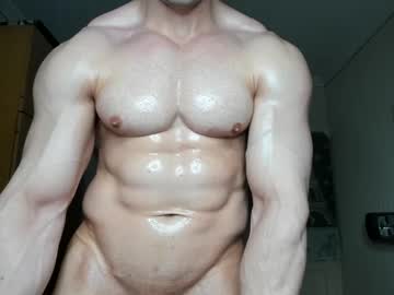 Sweetmuscles_Boy Chaturbate stream image from February 17, 2025