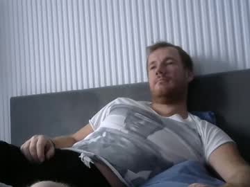 Timajinpuzan Chaturbate stream image from February 17, 2025