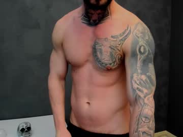 Brianhunts Chaturbate stream image from February 17, 2025