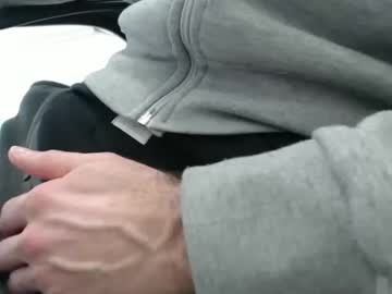 Giovet Chaturbate stream image from February 17, 2025