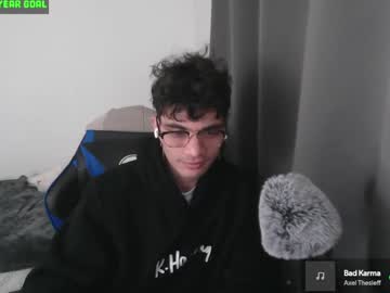 Lilankore Chaturbate stream image from February 17, 2025