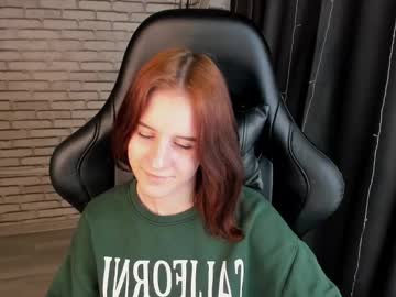 Tonya_Gray Chaturbate stream image from February 17, 2025
