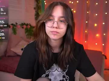 Ameliamead Chaturbate stream image from February 17, 2025