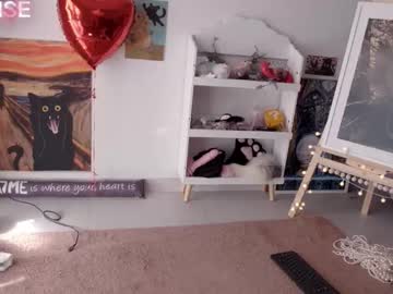 Careful_I_Bite Chaturbate stream image from February 17, 2025