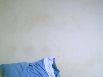 Caroline151047 Chaturbate stream image from February 17, 2025