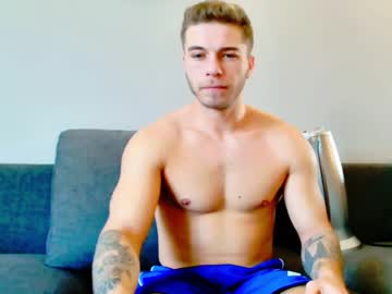 Elkafit Chaturbate stream image from February 17, 2025